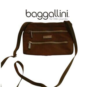 Baggallini Small Olive Green Crossbody Purse